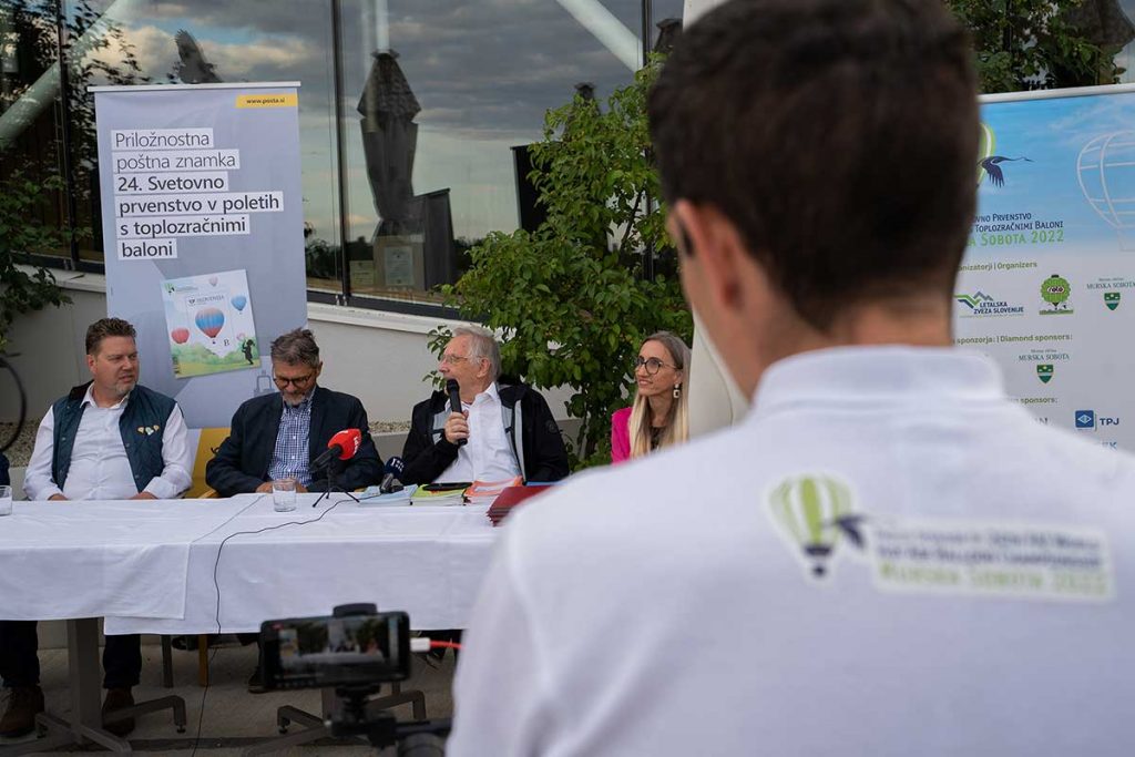 HABC2022 Tiskovna konferenca predstavitev slike in polet z balonom